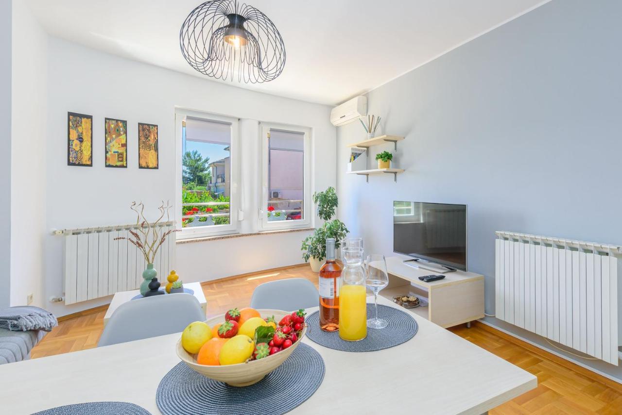 Apartment Vita PUY Eksteriør bilde